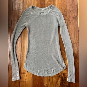 Lululemon cabin yogi long sleeve
